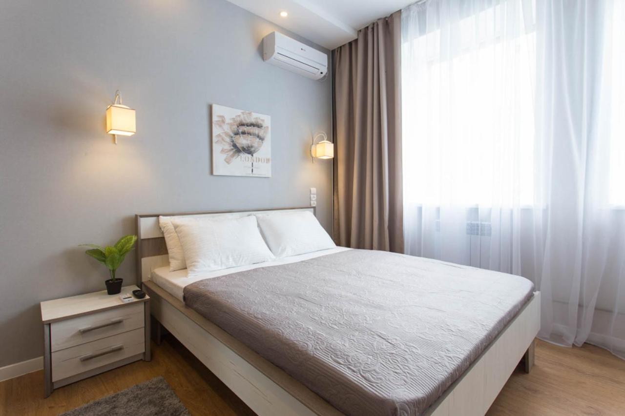 Modern Studio Beside Metro Yaroslava Mudroho, Universytet - Chernyshevska Str 95-7 Kharkiv Exterior photo